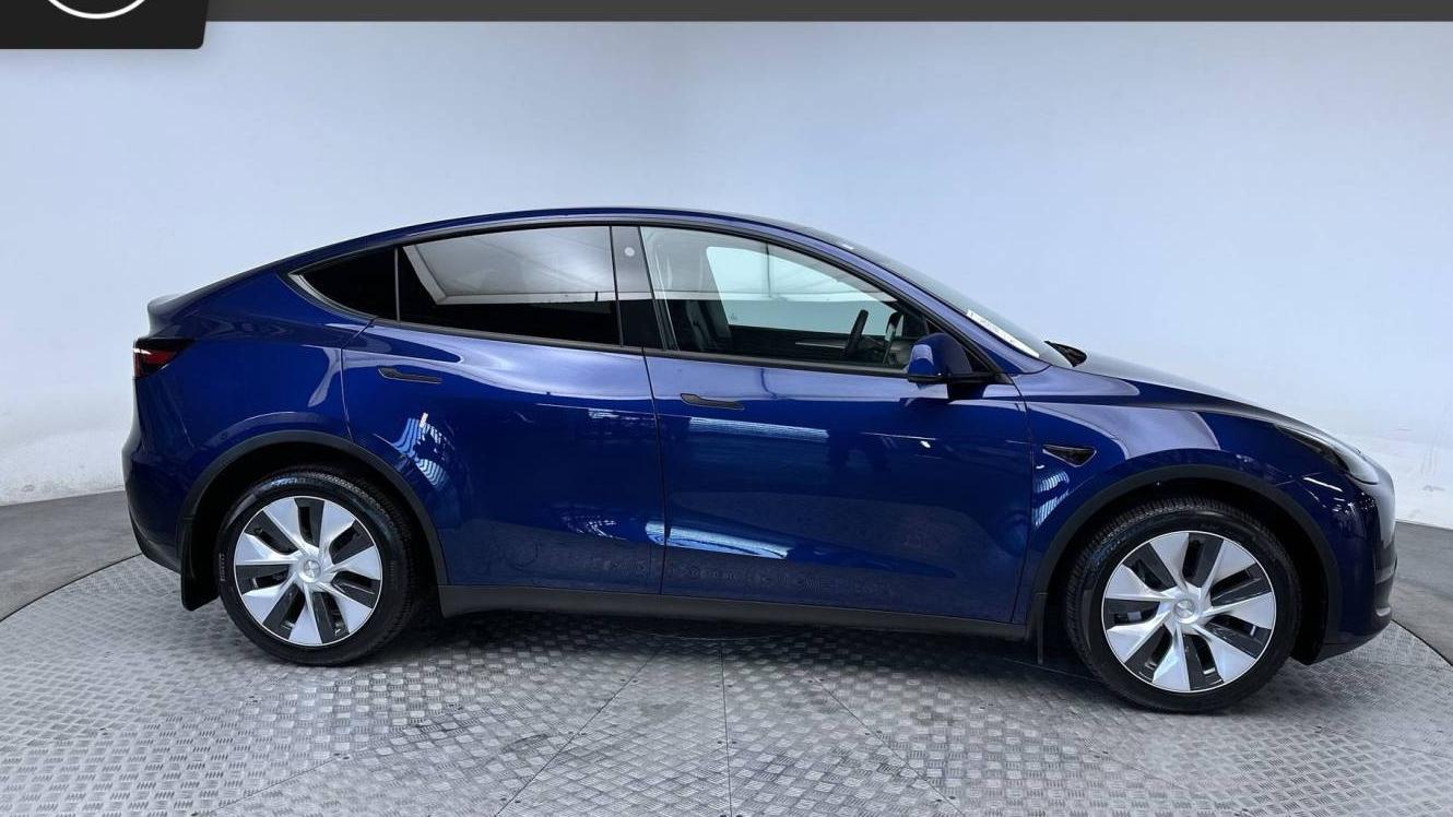 TESLA MODEL Y 2023 7SAYGDEEXPF626681 image